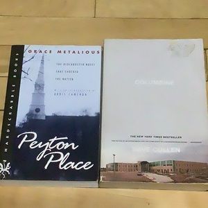 🏖2 Sets of Books for$13🏖 GUC Controversial Paperbacks